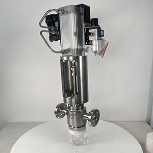 ��Ӷ���ʽȡ���y